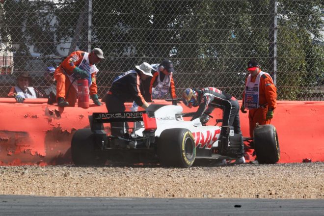 サインツとクラッシュを喫したグロージャン「どこにも行き場がなかった」：ハース F1イギリスGP日曜