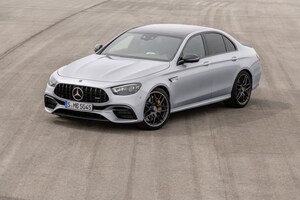 メルセデスAMG、E63の改良版を本国で発表