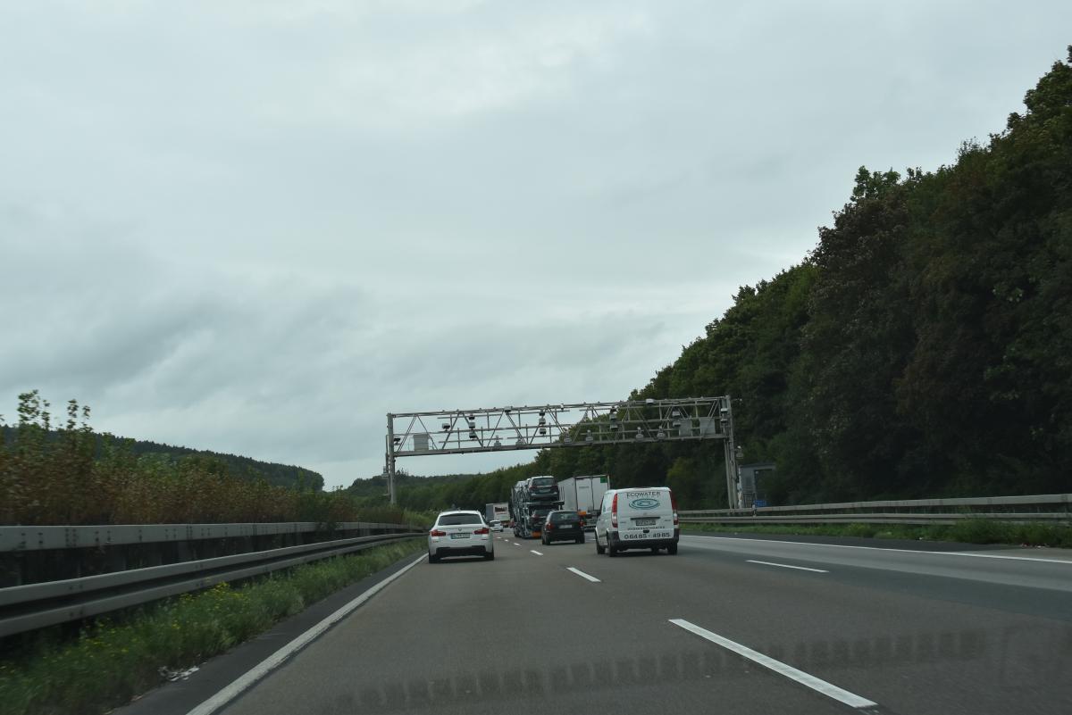 日本の自動車維持費は世界一高い クルマの本場ヨーロッパと比較した Web Cartop の写真 自動車情報サイト 新車 中古車 Carview