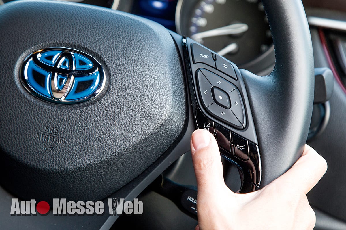 ハザード点灯が純正のステアリングスイッチで操作可能に Auto Messe Web 自動車情報サイト 新車 中古車 Carview