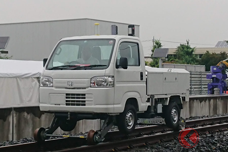 なぜ軽トラが線路を走る ホンダ アクティ は鉄道業界の救世主になるか くるまのニュース 自動車情報サイト 新車 中古車 Carview