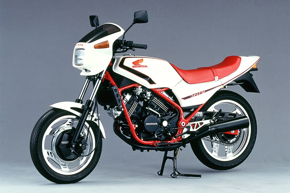 打倒2ストローク の使命が生んだ ホンダvt250f Gq Japan 自動車情報サイト 新車 中古車 Carview