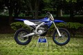 2gen YZ250FXインプレ「新たな評価軸が必要だ。セローなみにも、モトクロッサーなみにも変幻自在なのだから」