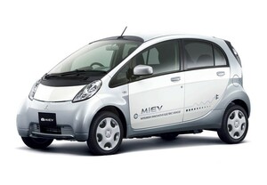 三菱自、電気自動車『MiEV(ミーブ)』シリーズ3車種を一部改良して安全機能を充実