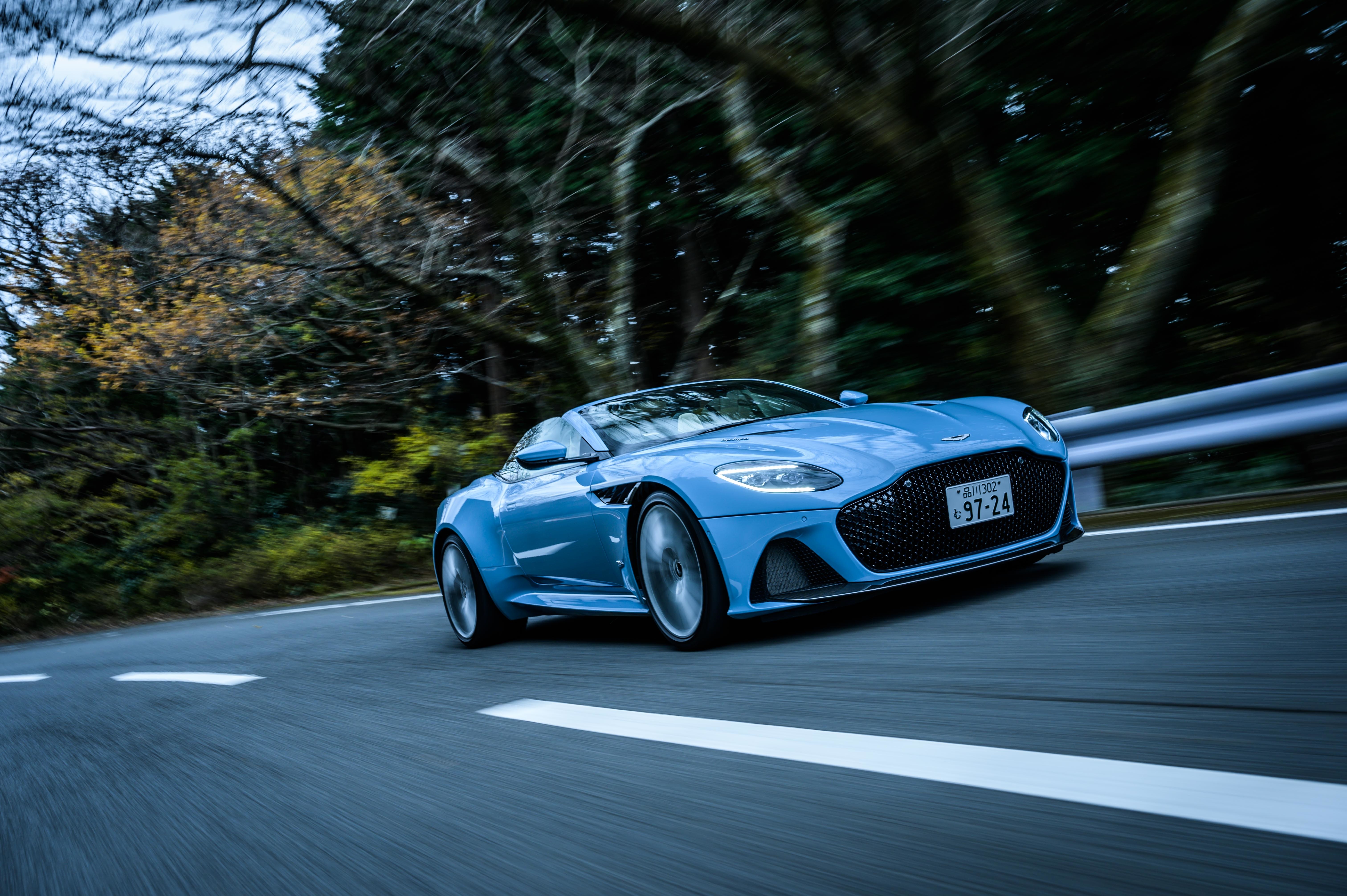 なにもかもが贅沢だ! アストンマーティン DBS スーパーレッジェーラ・ヴォランテ試乗記