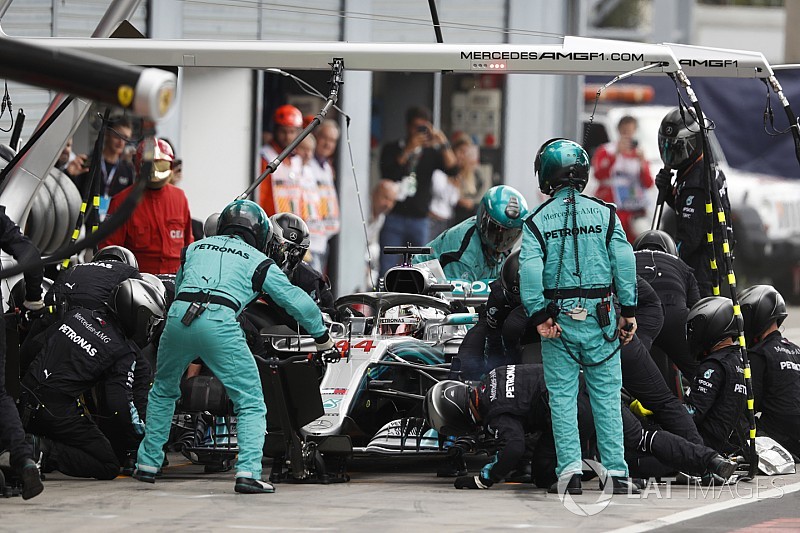 メルセデス、ピットストップの”フェイク”はしていないと主張。FIAは静観の構え｜F1イタリアGP