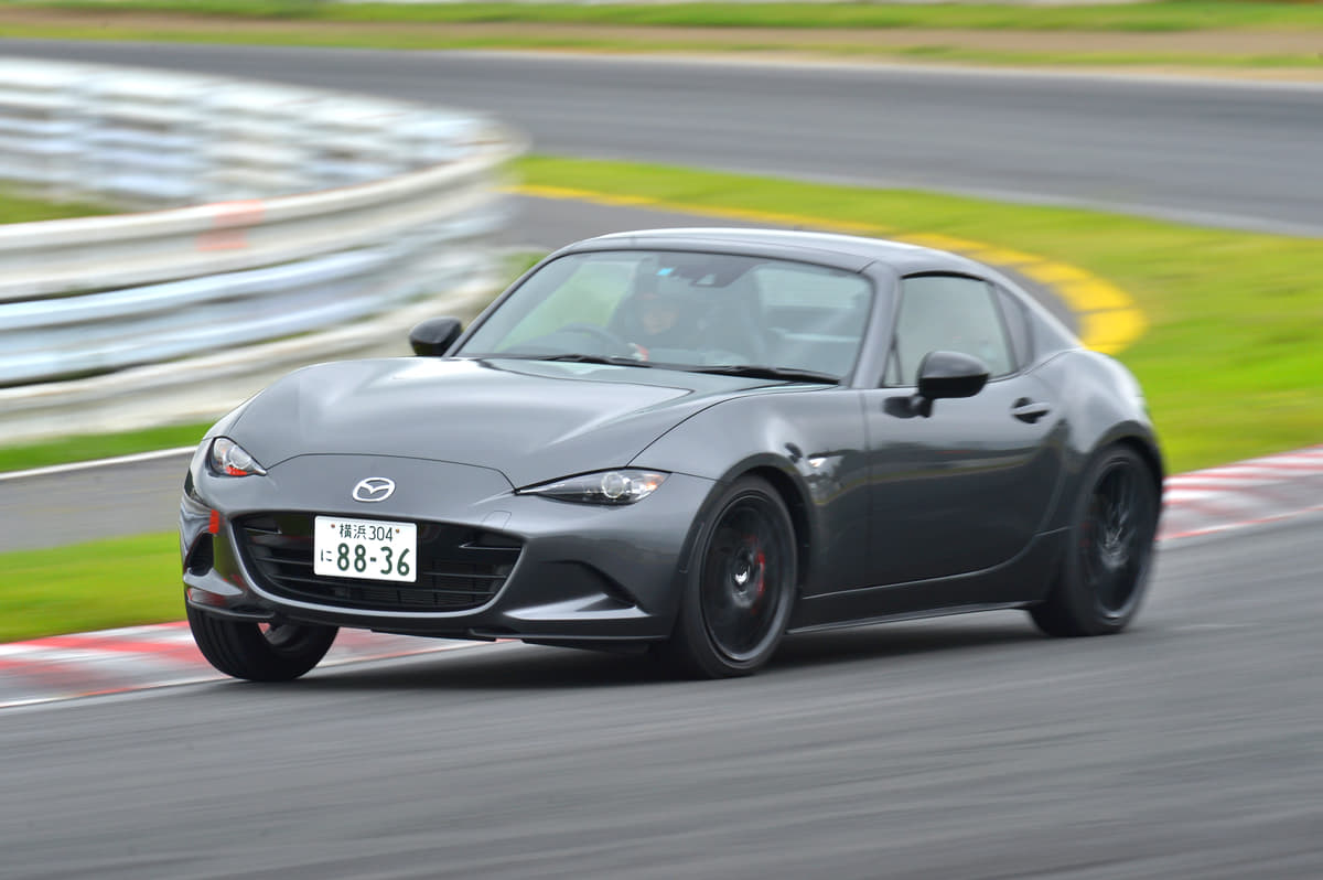 プロドライバーに聞く 同乗走行した時にチェックすべきドラテクのポイントとは Auto Messe Web 自動車情報サイト 新車 中古車 Carview