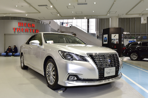 ジムニー クラウンはいつまで買える 急げ 現行型生産終了車の販売リミット ベストカーweb の写真 自動車情報サイト 新車 中古車 Carview