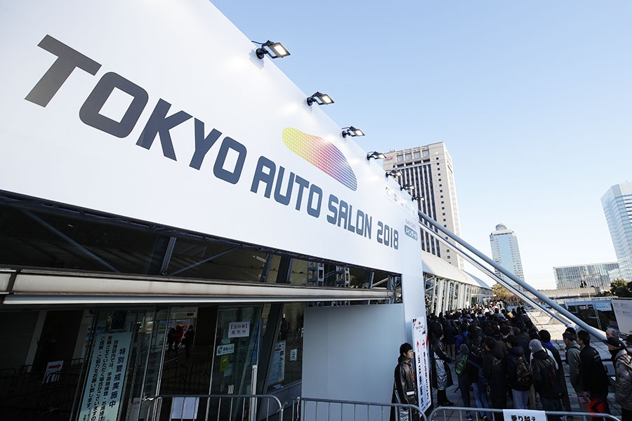 千葉県警が東京オートサロン2019開催時に違法改造車の取り締まり実施