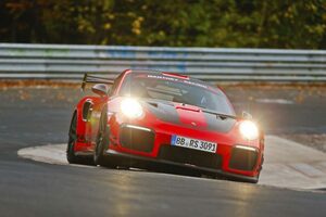 ポルシェ911 GT2 RS MR、2018年7月に塗り替えられたニュル北コース量産車最速ラップを再更新