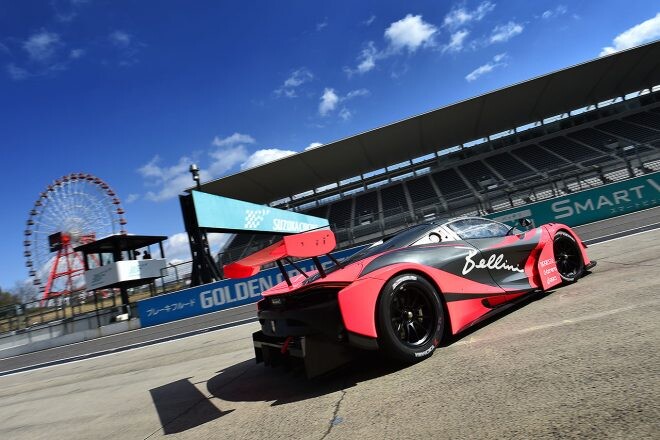 McLaren Customer Racing Japanの“本番車”マクラーレン720S GT3が鈴鹿でシェイクダウン