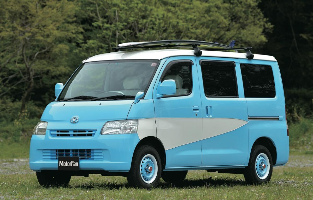 簡易キャンパーで遊ぼう トヨタ ライトエースバン Stage21 リゾートデュオ ルクシオ Motorfan の写真 自動車情報サイト 新車 中古車 Carview