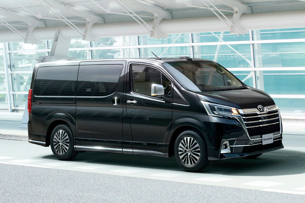 トヨタ フルサイズ ミニバン グランエース を日本投入 Auto Prove 自動車情報サイト 新車 中古車 Carview