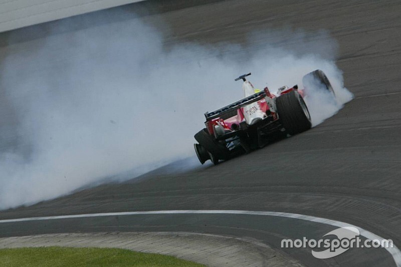 思い出される インディゲート F1オランダgpの舞台 ザントフールトのバンクは タイヤの空気圧を上げるしか対処法がない とピレリ Motorsport Com 日本版 自動車情報サイト 新車 中古車 Carview