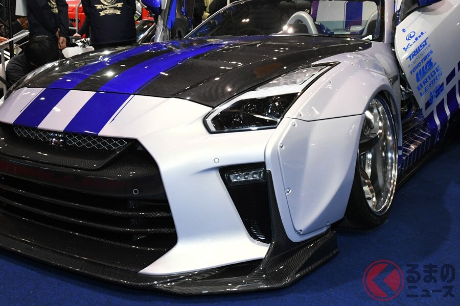 日産「GT-R」に幻のオープンモデルが登場!? 「夢の1台」が生まれた理由とは