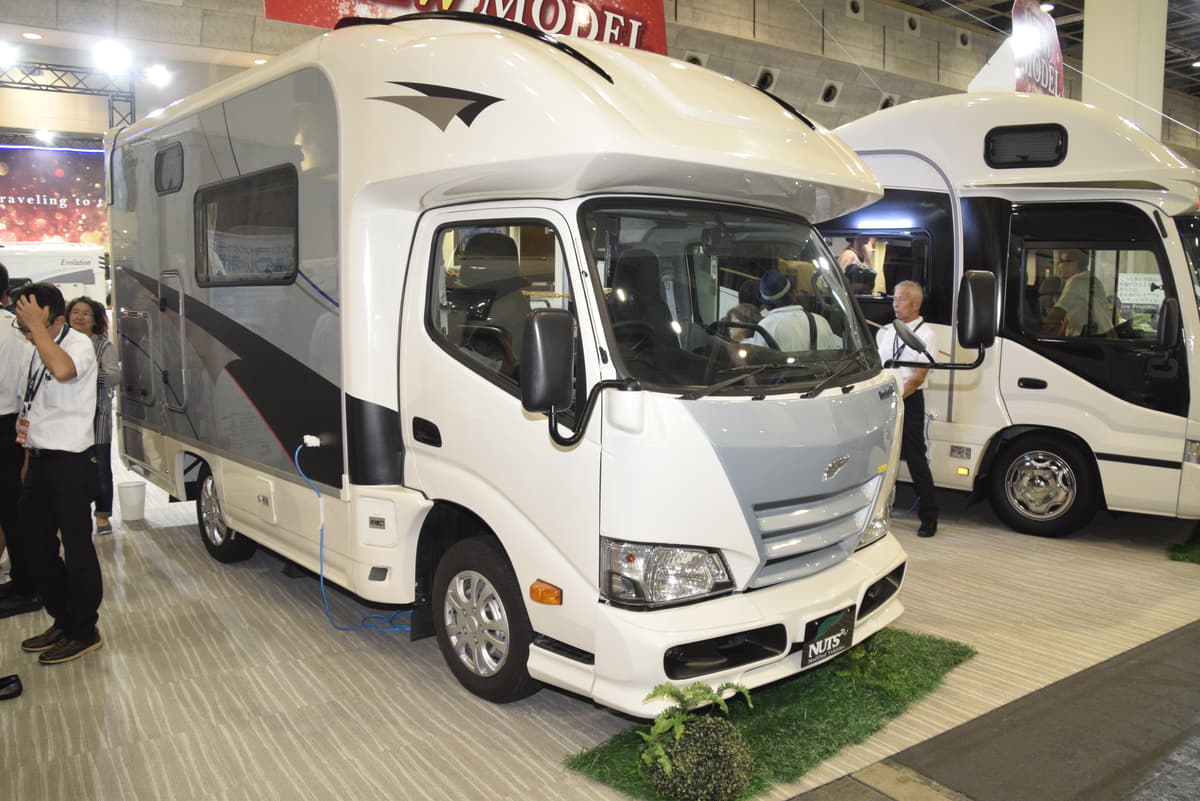 キャンピングカーの バンコン と キャブコン を選ぶ基準４つ Auto Messe Web 自動車情報サイト 新車 中古車 Carview