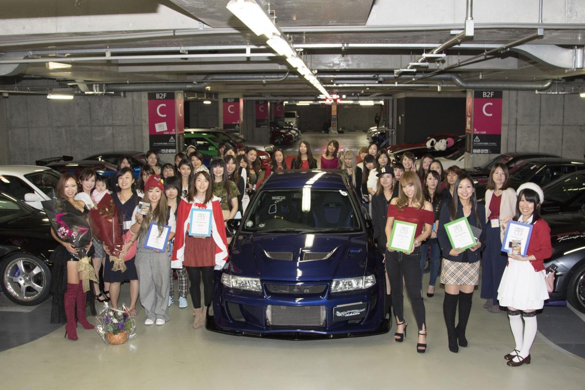 男子禁制で熱気ムンムン 地下で行われたクルマ好き女子だらけのオフ会の中身とは Web Cartop 自動車情報サイト 新車 中古車 Carview