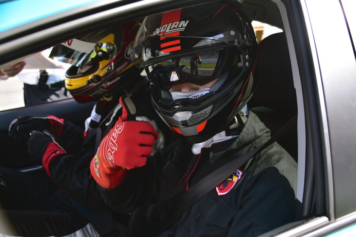 エコカーカップは本当にど素人でも楽しめるレースか 参戦して検証してみた Web Cartop 自動車情報サイト 新車 中古車 Carview