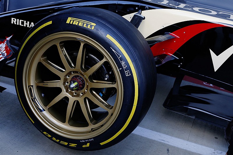 F1、2021年の18インチタイヤ導入に合わせ、タイヤウォーマーも禁止へ