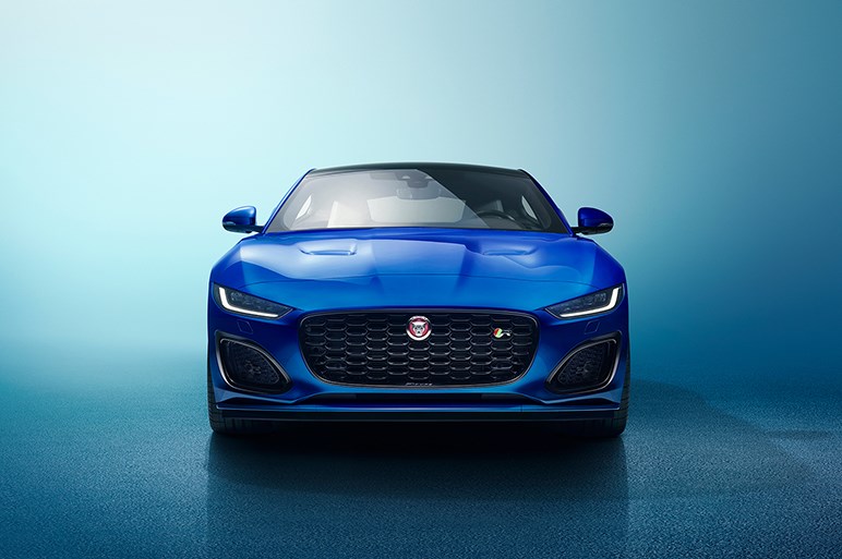 ジャガー Fタイプの大幅改良モデルを本国で公開 ロー ワイド感が強調されたスタイルに Carview の写真 10ページ目 自動車情報サイト 新車 中古車 Carview