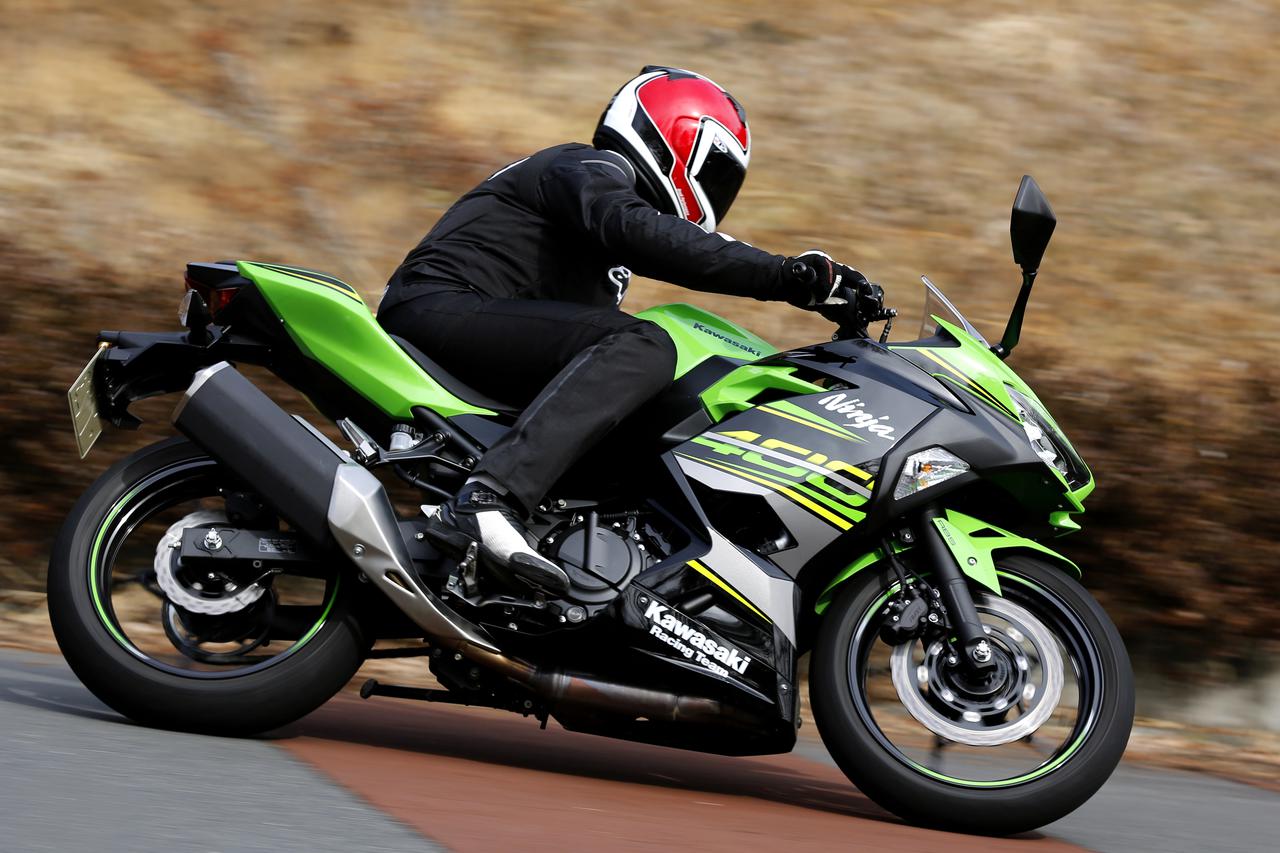 カワサキ Ninja400 を徹底解説 日本のヨンヒャクの歴史をひっくり返した大逆転モデル 現行車再検証 Webオートバイ 自動車情報サイト 新車 中古車 Carview
