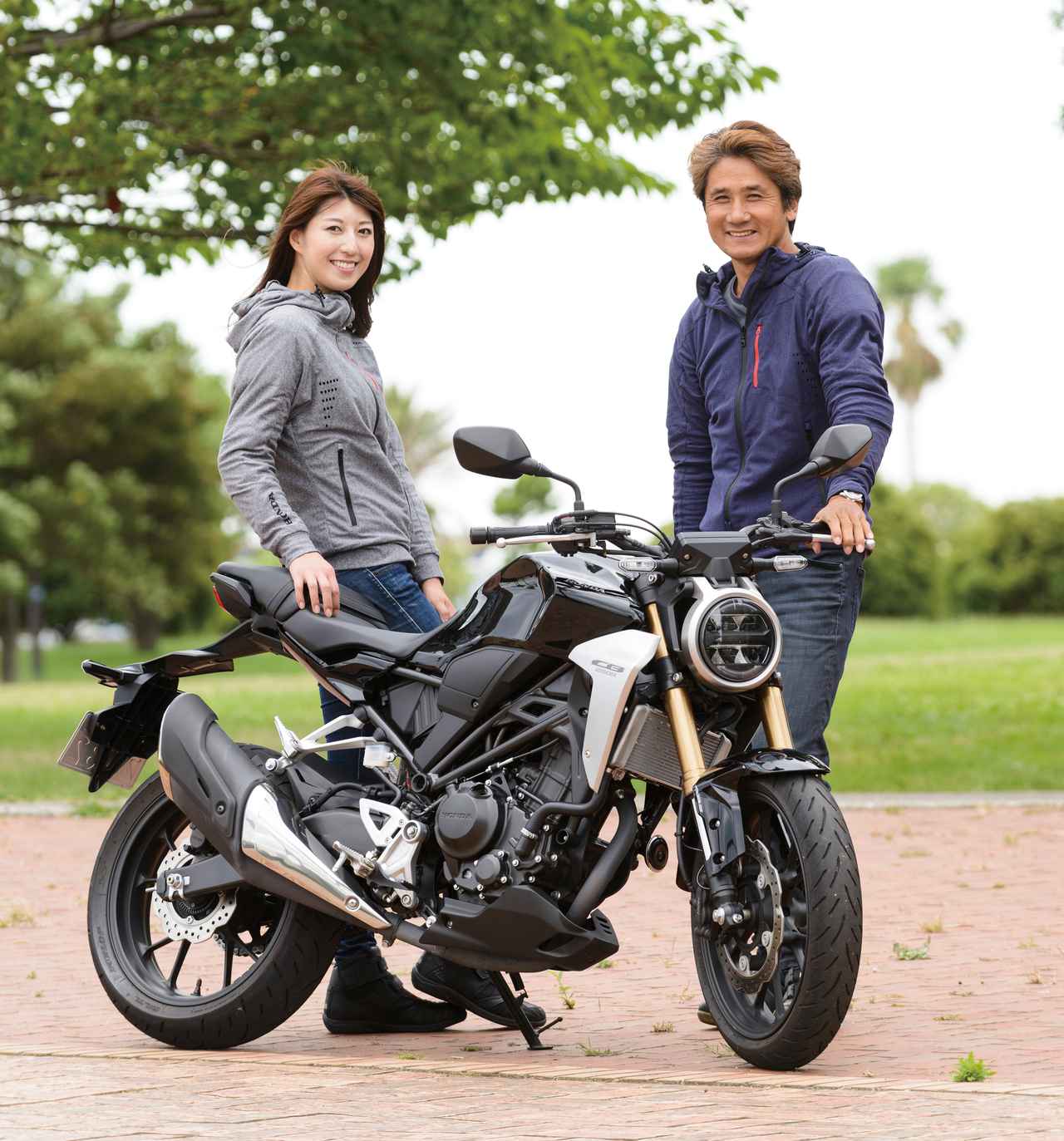 伊藤真一がマイナーチェンジした新型cb250rに試乗 Honda Cb250r 19年 Webオートバイ 自動車情報サイト 新車 中古車 Carview