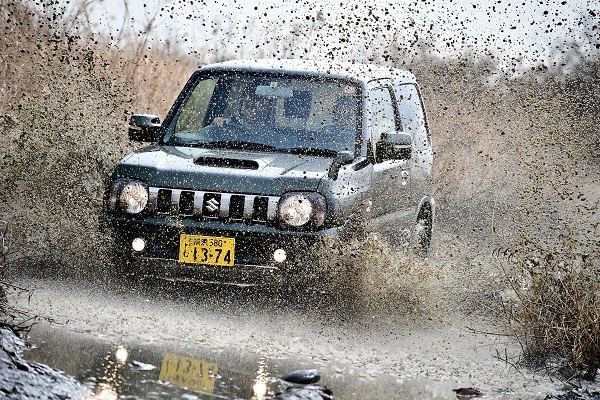 今こそ買いたい ジムニーの中古車 2つの狙い目と注意点 ベストカーweb の写真 3ページ目 自動車情報サイト 新車 中古車 Carview