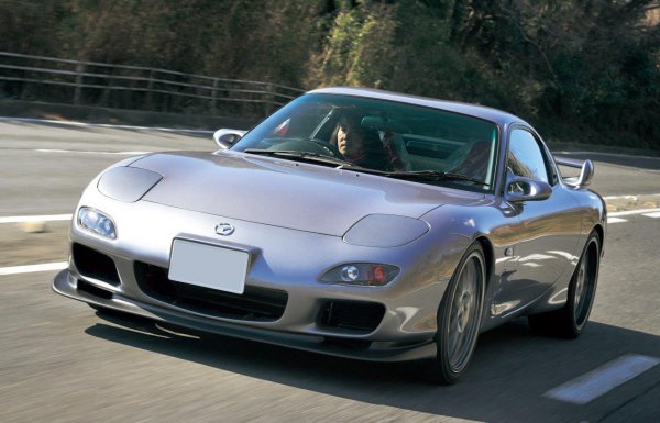 最高価格985万円 どんどん値上がりするrx 7とrx 8は今が最新車に乗る最大の好機 ベストカーweb の写真 自動車情報サイト 新車 中古車 Carview