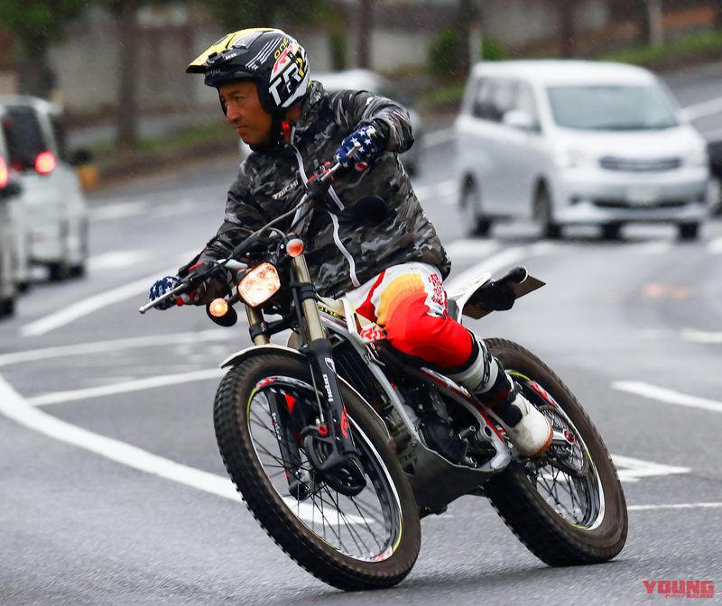 オフロードもトライアルも公道も どこでも行ける超軽量オフロードマシン Trrs Xtrack Rr E250 ゴー ライド Webヤングマシン の写真 8ページ目 自動車情報サイト 新車 中古車 Carview