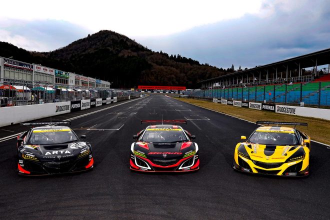 スーパーgt ホンダがnsx Gt3使用gt300チーム3台の体制を発表 2チームでドライバー変更 Autosport Web 自動車情報サイト 新車 中古車 Carview