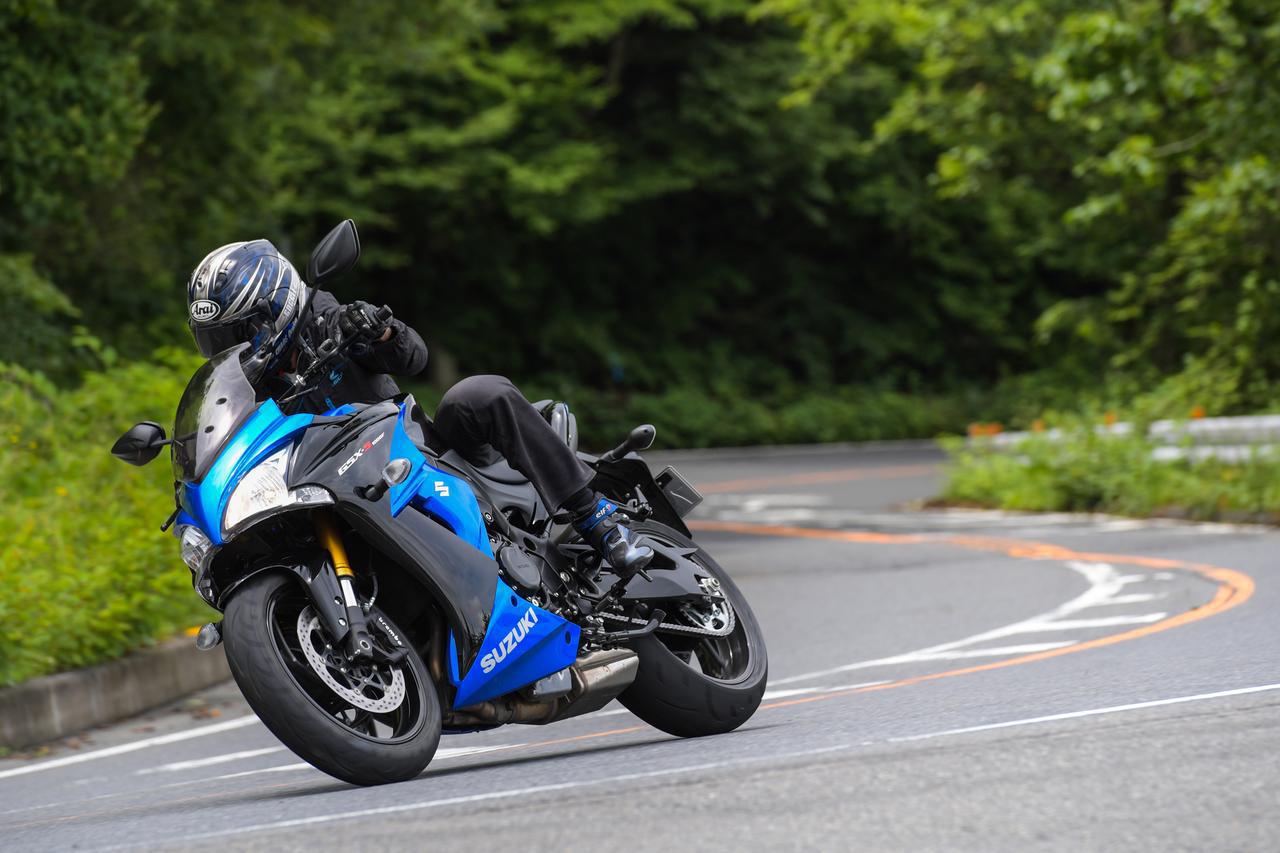 有名 峠 十番勝負 榛名 妙義編 連続10峠をスズキのバイクで駆け抜けろ Suzuki Gsx S1000f Webオートバイ 自動車情報サイト 新車 中古車 Carview