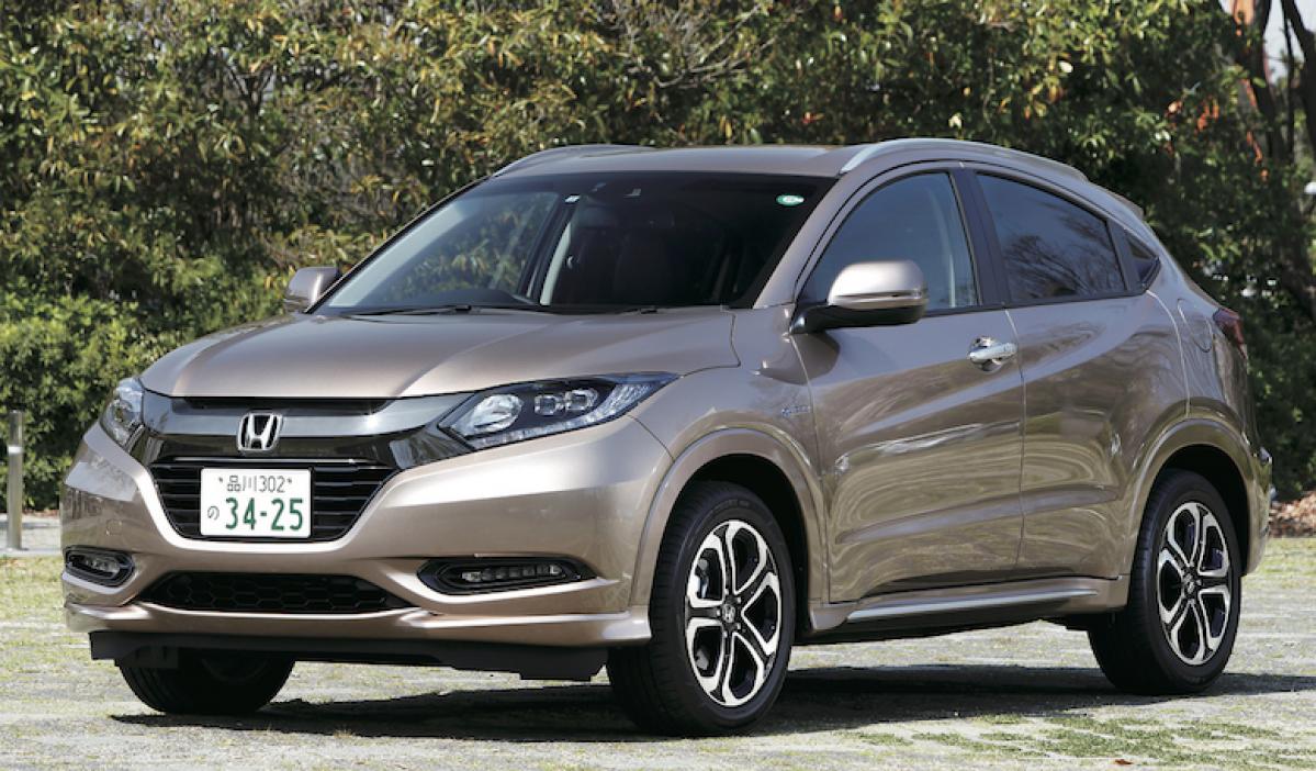 ホンダ ヴェゼルとフィアット500x ラゲッジスペースを比べてみる 使い勝手は 容量は 後席は Motorfan 自動車情報サイト 新車 中古車 Carview