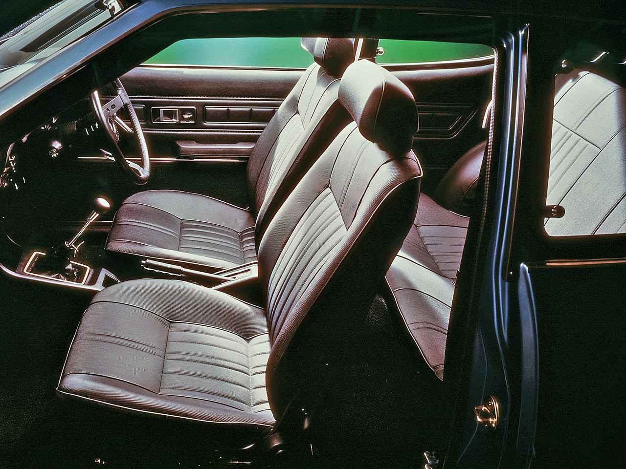 昭和の名車 56 三菱 ランサー セレステ 1600gsr 昭和50年 1975年 Webモーターマガジン 自動車情報サイト 新車 中古車 Carview