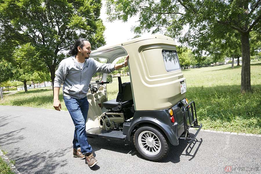 125ccトライク Aptrikes125 は女性でも取り回し可能 コインパーキングの利用は可能 バイクのニュース 自動車情報サイト 新車 中古車 Carview
