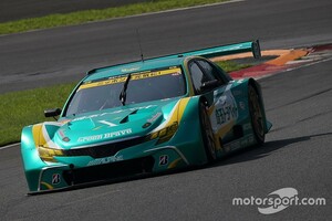 トラブル乗り越え初ポール。52号車埼玉トヨペットGB マークX MCの吉田広樹、先輩脇阪薫一の“神業”に感謝｜スーパーGT第5戦