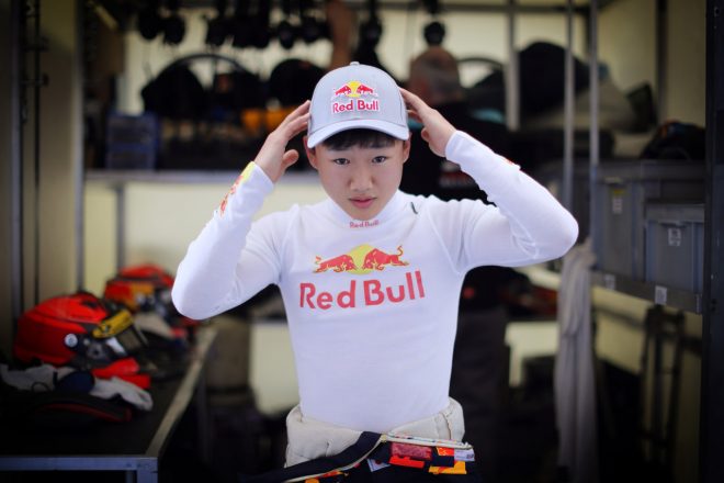 レッドブルドライバーとしてGP3テストに参加した角田裕毅。初日6番手につける