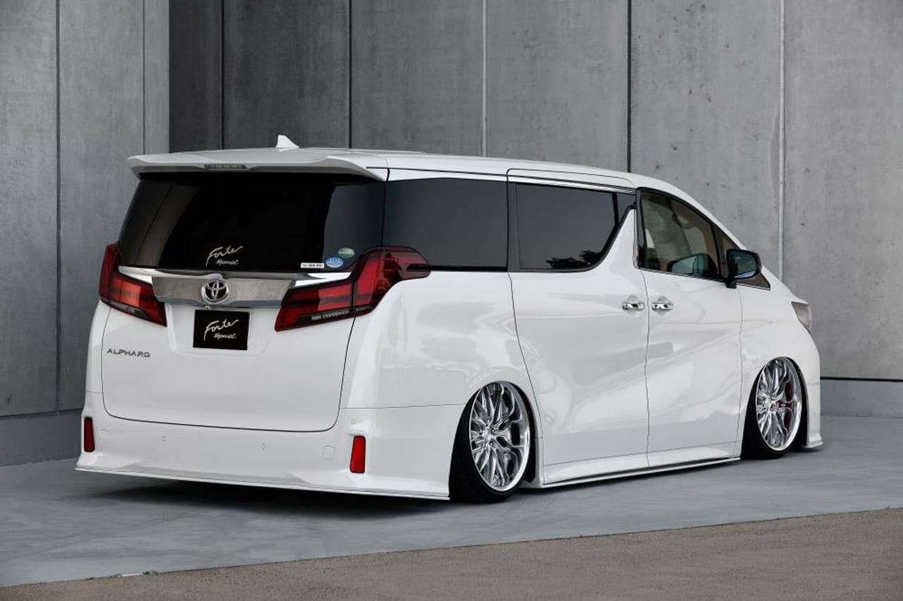 66万円もお得なカスタマイズ新車 エアサス公認フォルテ フルエアロのコンプリートカー トヨタ 30後期アルファード スタイルワゴン ドレスアップナビ 自動車情報サイト 新車 中古車 Carview