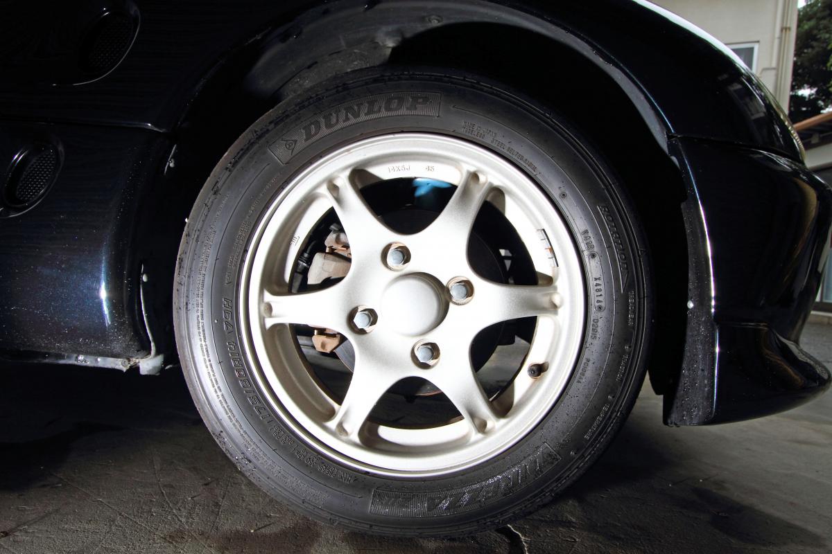 噂の真相 長期間動かさないクルマはサイドブレーキを引かないほうがいいってホント Web Cartop 自動車情報サイト 新車 中古車 Carview