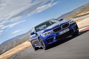 BMW、新型M5を国内発表