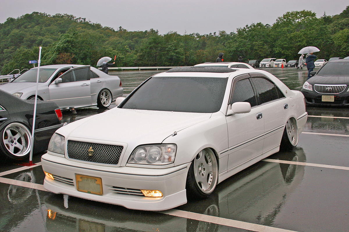 いつかはクラウン 憧れだった旧世代を思いっきりイジる Vip Style Meeting Auto Messe Web 自動車情報サイト 新車 中古車 Carview