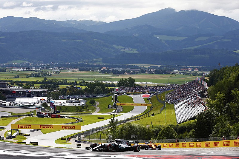 F1オーストリアGPフリー走行1回目：ハミルトン首位、メルセデス1ー2と順調な走り出し。トロロッソのガスリーは10番手