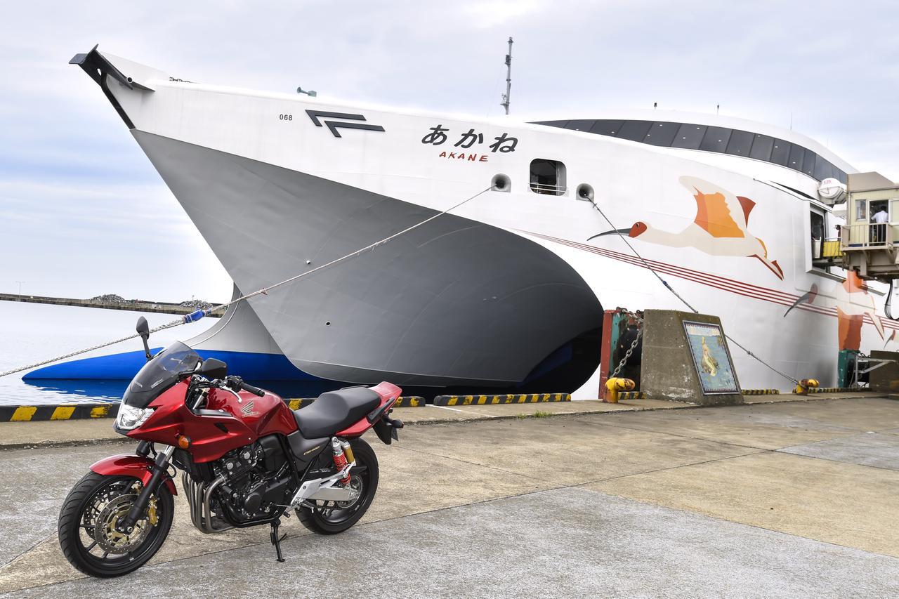ホンダ Cb400sb 佐渡へ佐渡へとスーパーボルドール カメラマン柴田直行 俺の写真で振り返る平成の名車 第24回 撮影15年 Webオートバイ 自動車情報サイト 新車 中古車 Carview