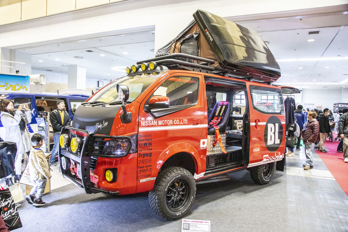 商用車なのになぜ トヨタハイエース 日産キャラバンのカスタムが流行なワケ Auto Messe Web 自動車情報サイト 新車 中古車 Carview