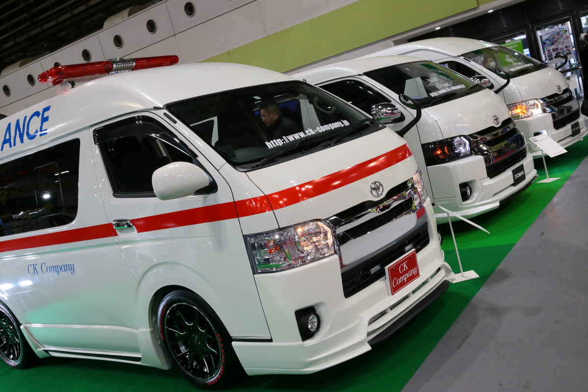 ドレスアップな 救急搬送車 をカスタムカーショーに展示した意図とは Auto Messe Web 自動車情報サイト 新車 中古車 Carview