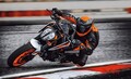 【新車】KTM 2020年モデルがリリース・ラッシュ！ よりエキサイティングな走りが楽しめる「890 DUKE R」の価格と発売時期が発表されました！