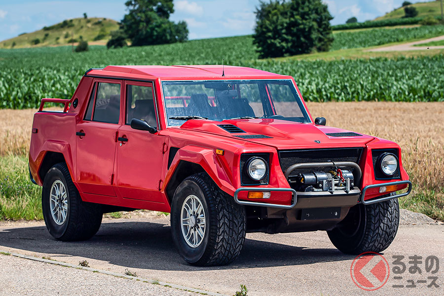 カウンタックのエンジンを搭載したsuv ランボルギーニ Lm002 がオークションに出品 くるまのニュース 自動車情報サイト 新車 中古車 Carview