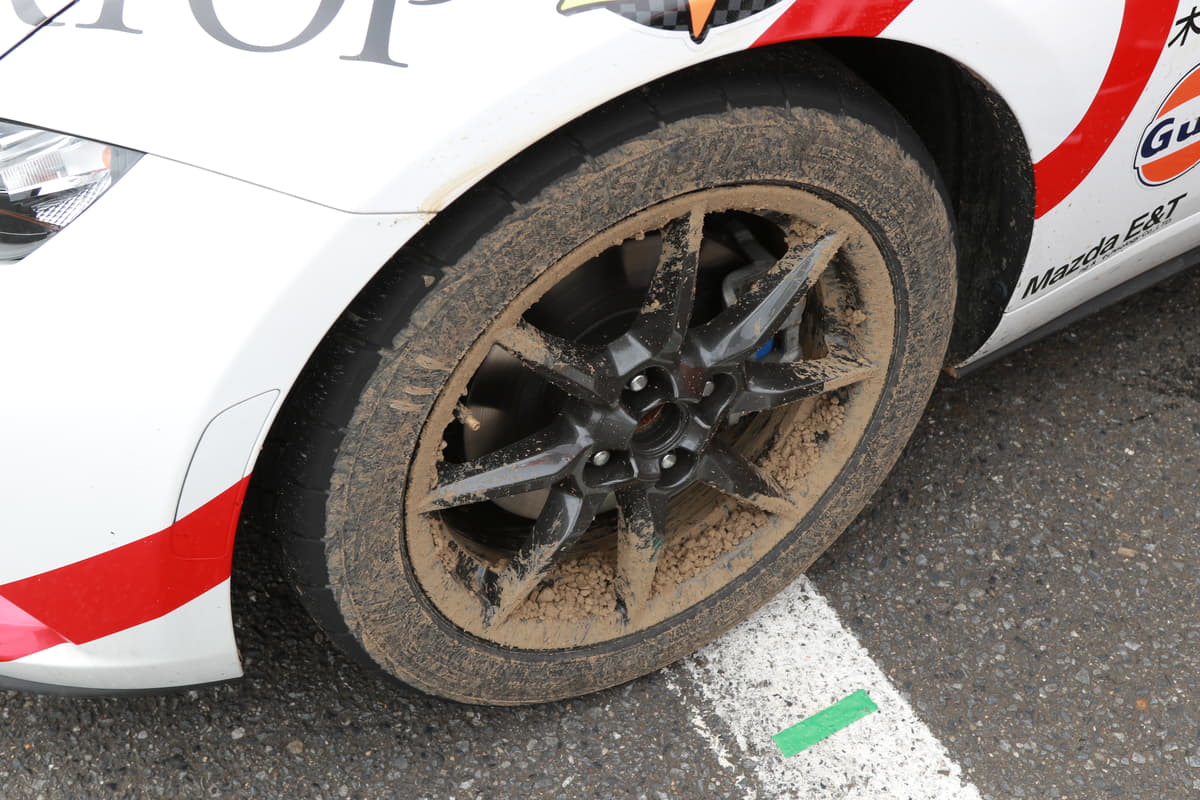 ガードレール1枚が約4万円 サーキットで壊すと意外と高いモノとは Auto Messe Web 自動車情報サイト 新車 中古車 Carview