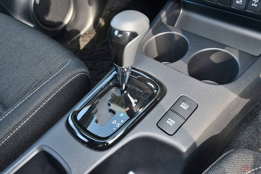 消えたシフトの O D ボタン 代わりに増えた S や B の意味とは くるまのニュース 自動車情報サイト 新車 中古車 Carview