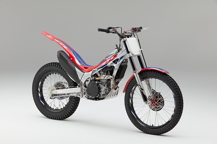 ホンダ レーシングがトライアル競技車両 Rtl300r を全国のhrcサポートショップで年2月に発売 Webオートバイ 自動車情報サイト 新車 中古車 Carview