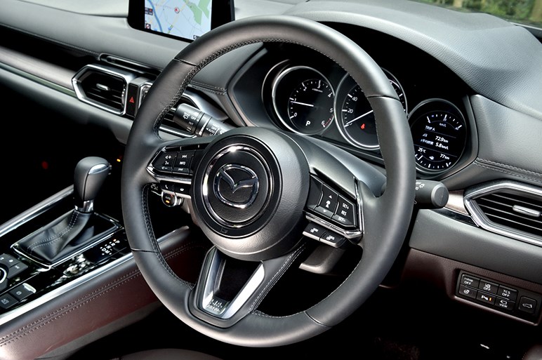 新型3列シートsuv マツダ Cx 8 は 走りやデザインを諦めない新たなファミリーカー Carview の写真 5ページ目 自動車情報サイト 新車 中古車 Carview